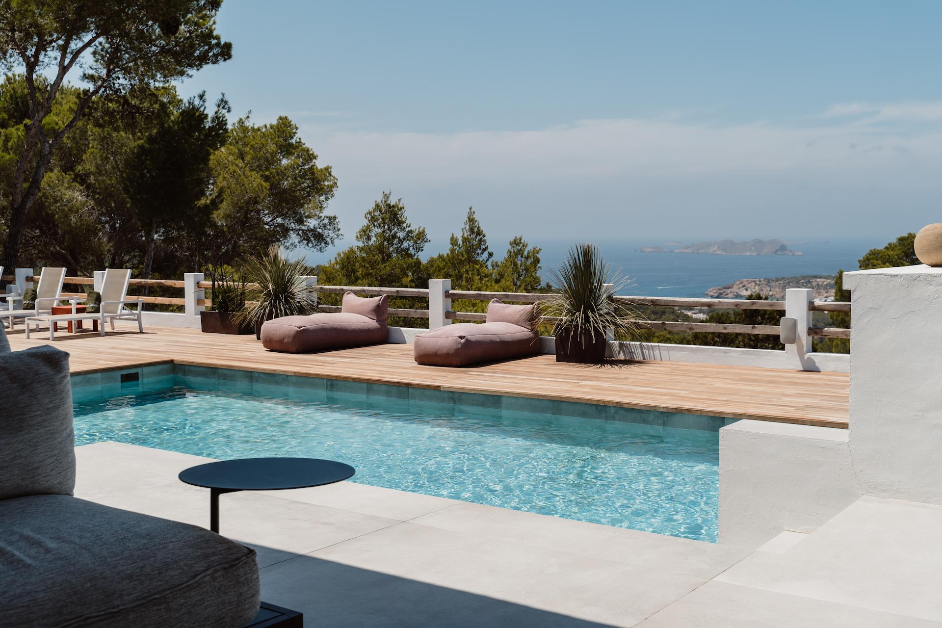 Ibiza-Luxury-Villa-Cala-Tarida-Can-Sankisha-Maven-Collection16