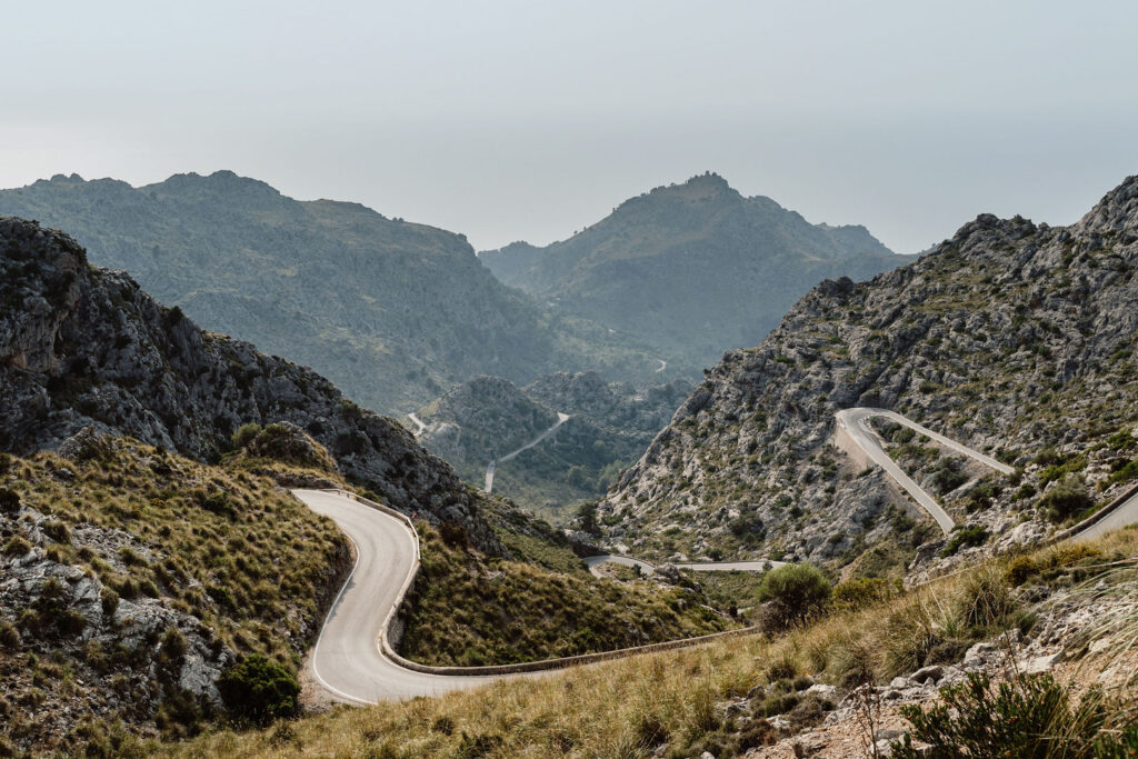Winding mountain road through Mallorca’s Tramuntana range.
