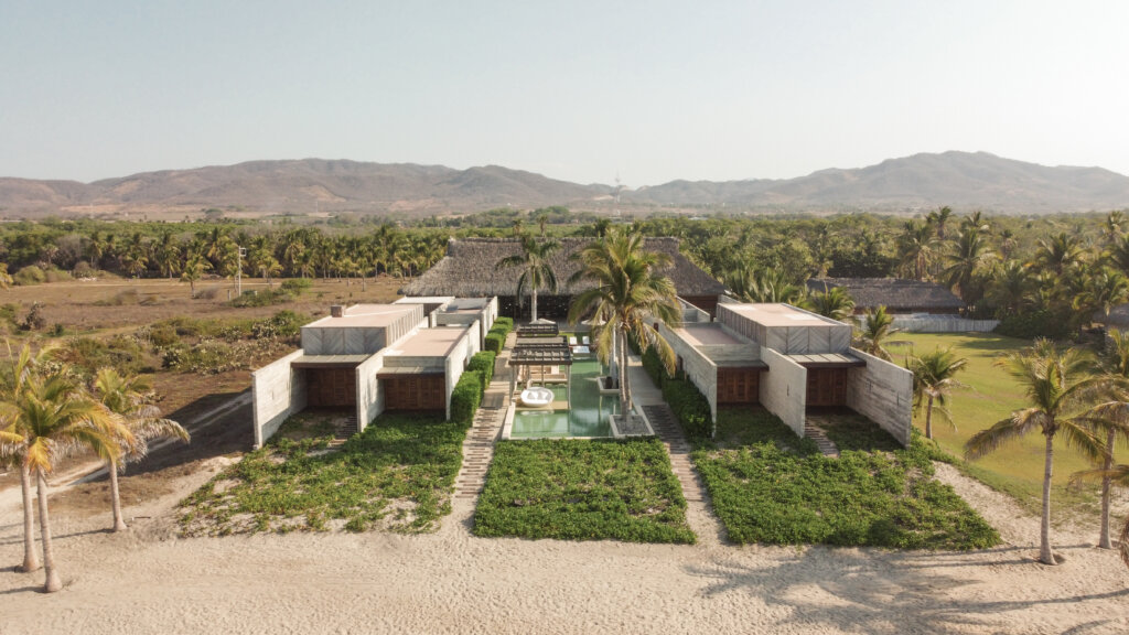 Casa Zapote
