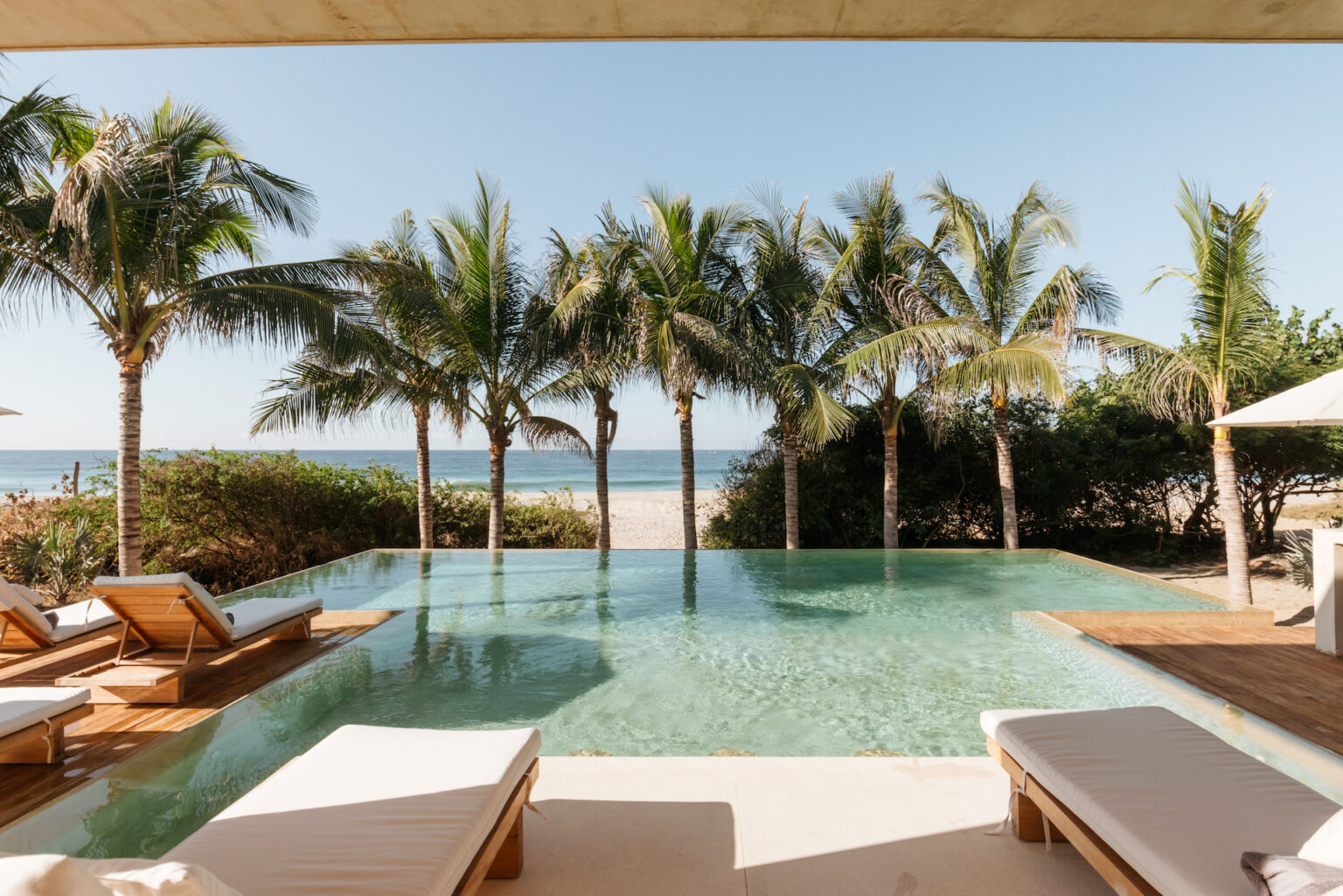 Mexico-luxury-villa-Puerto-Escondido-Perla-Maven-Collection123