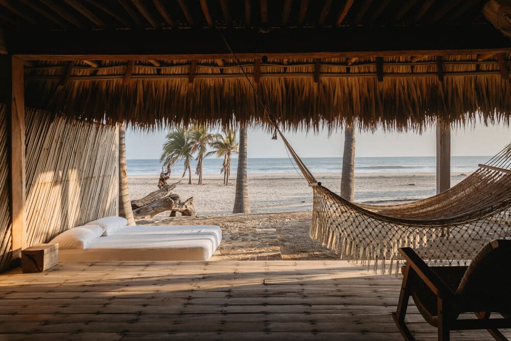 Mexico-Luxury-Villa-Puerto-Escondido-Casa-Tortuga-Maven-Collection259-scaled
