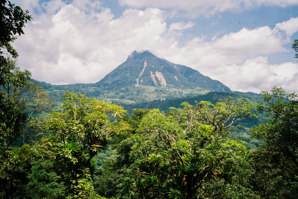 Colombia-luxury-villa-Maven-Collection153